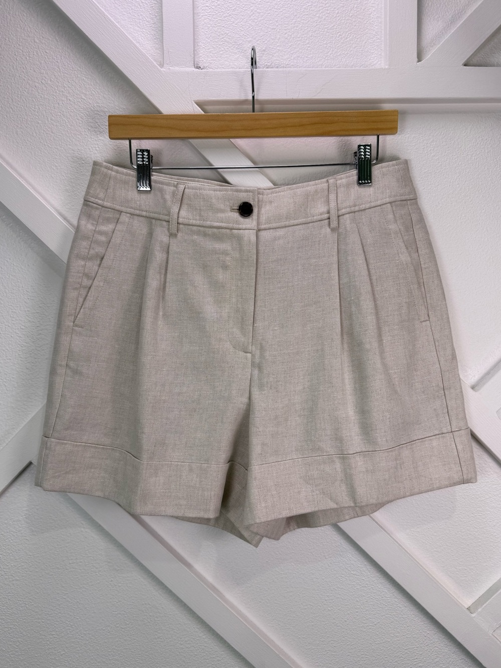 NWT J. Crew Remi Shorts in Stretch Linen Blend in Flax Ivory Size 10 - Picture 2 of 11